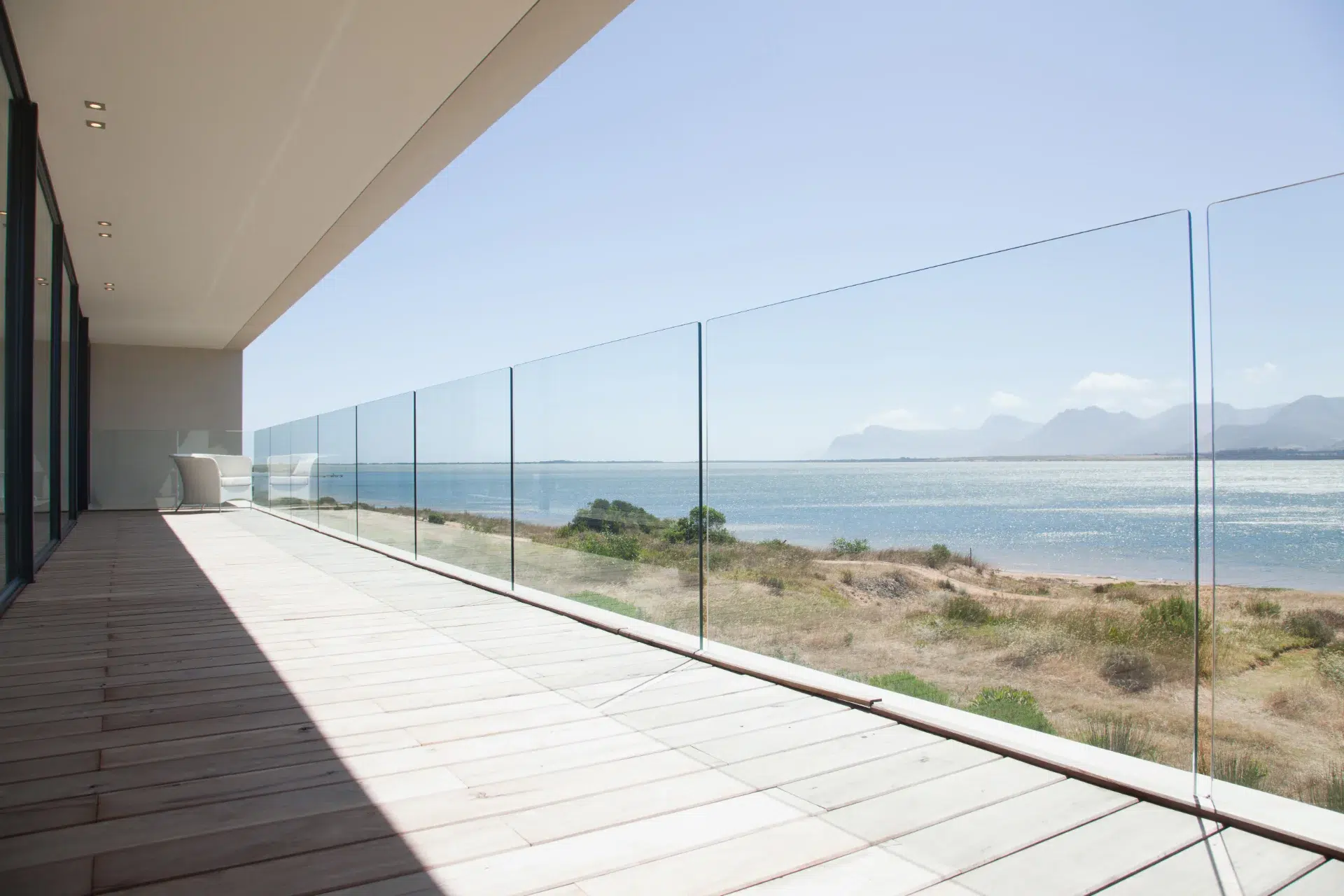 VLX 120 Glass Railing System in Coral Gables, FL | TruePane Windows & Doors - detail 1